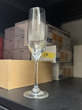 将图像加载到图库查看器中,Champagne Glass Set of 6 / 177ml (Rolled Glass Process)