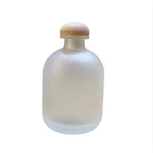 将图像加载到图库查看器中,Frosted 350ml Glass Bottle