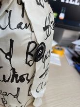 Load image into Gallery viewer, bottle of fable folk chapter two linkwood 12 year old whisky with giftbox 3mk