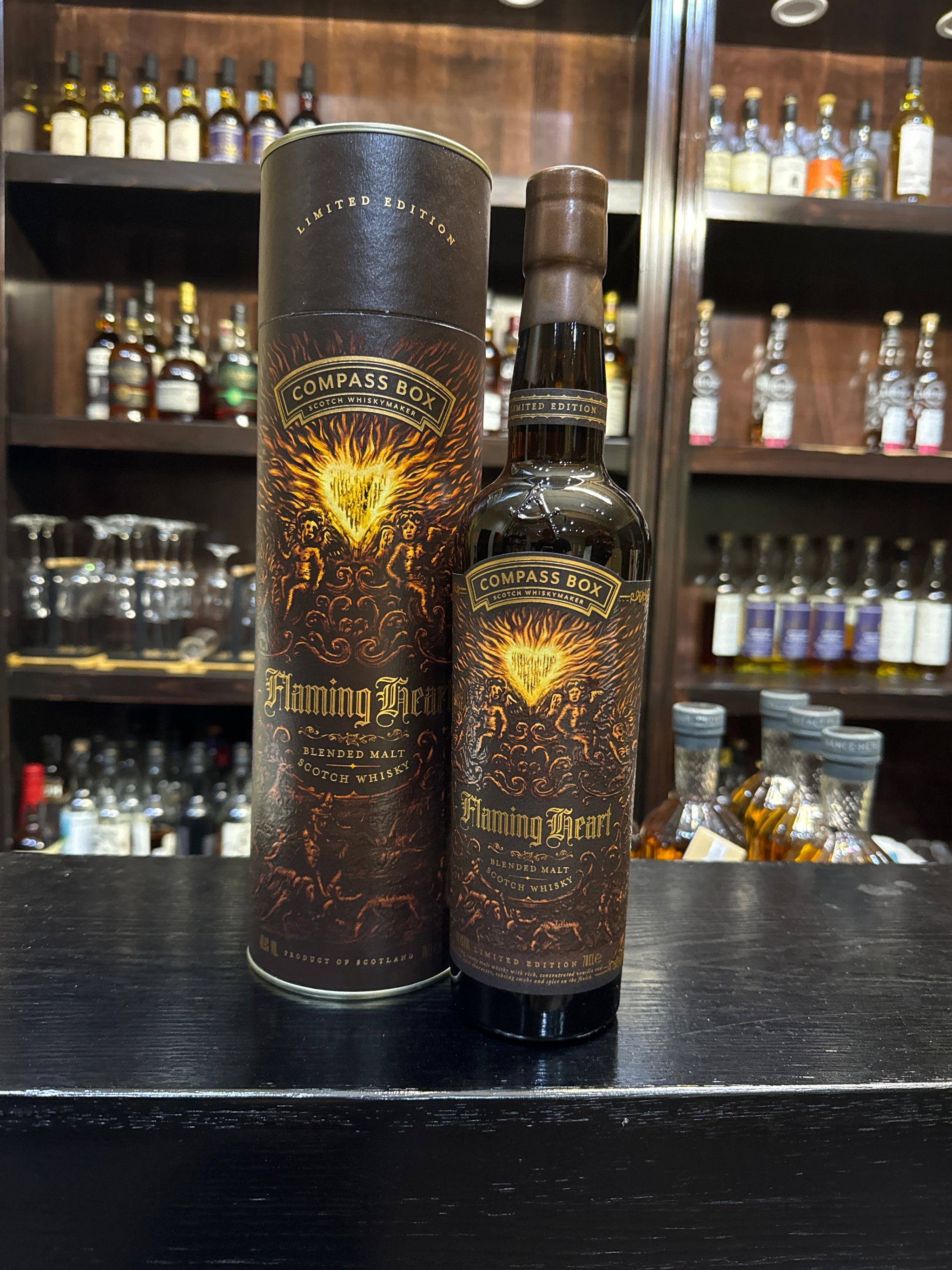 Flaming Heart 6th Edition Compass Box 700ml 48.90%