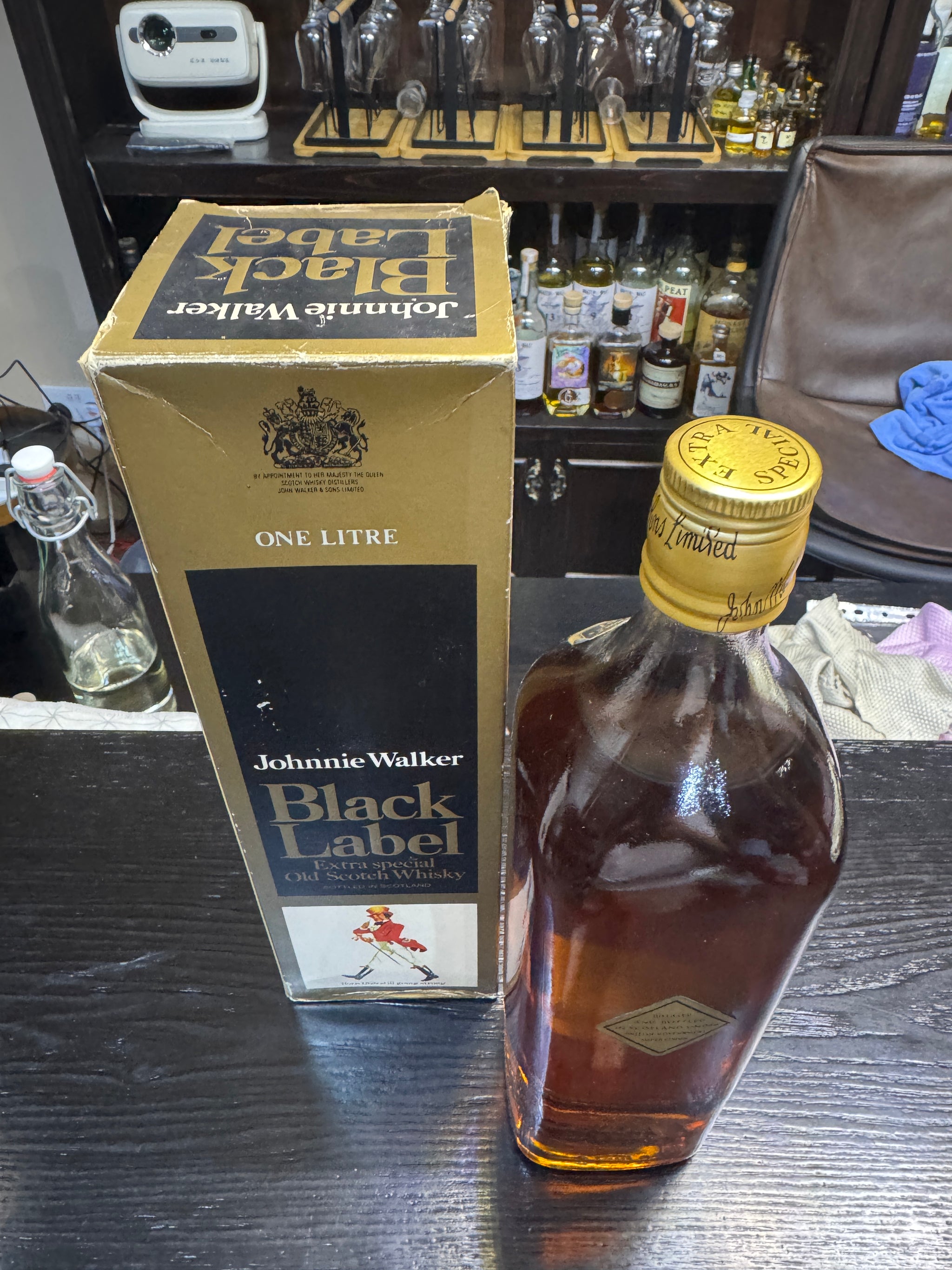 FA353579-4714-4BDF-AFE6-