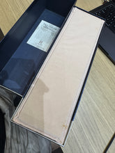 Load image into Gallery viewer, Talisker 25YO Private Collection 700ml 45.8%
