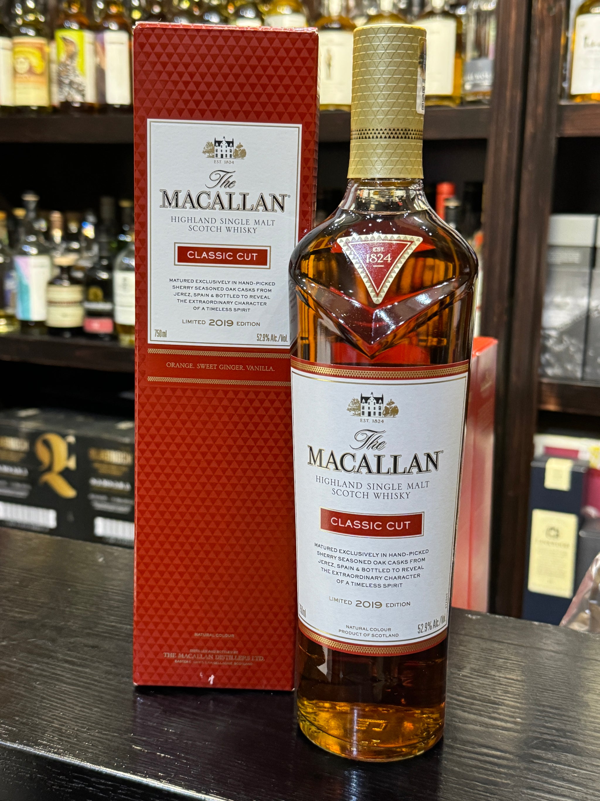 3MK Alcohol and Liquor Delivery: Macallan Classic Cut 2017 58.4%