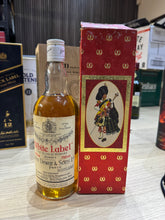 Load image into Gallery viewer, Dewar White Label 1970s Sime Darby Import 750ml 43%
