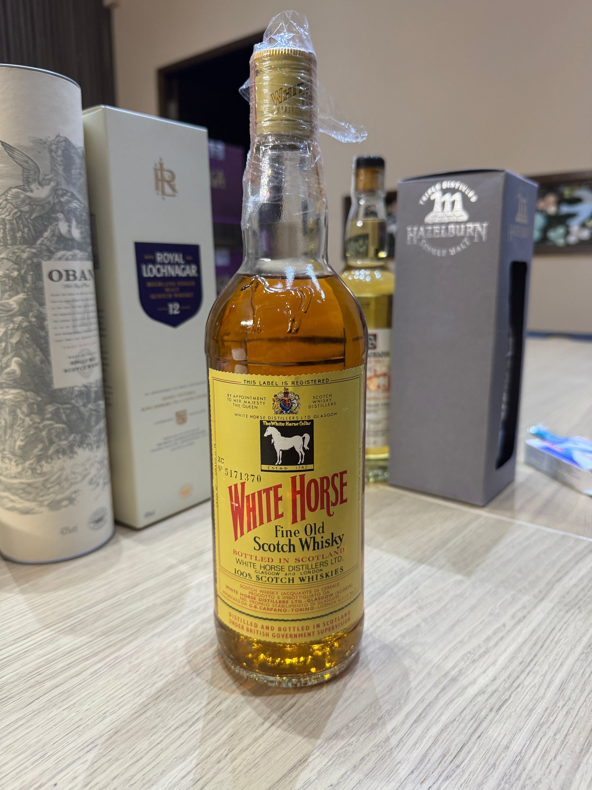 3MK Alcohol and Liquor Delivery: White Horse Fine Old Scotch 1970s