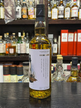 Load image into Gallery viewer, Girvan 1990/2022 31YO Grain Whisky Thompson Bro PST 700ml 50.6%
