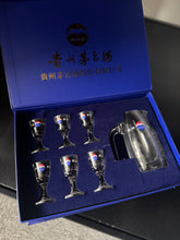 Load image into Gallery viewer, Moutai Baijiu Decanter 150ml Set w Glass  白酒分酒器套装
