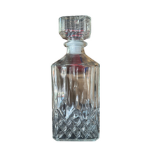 Load image into Gallery viewer, Whisky Decanter V2 940ml
