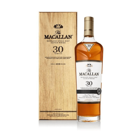 Bottle of Macallan 30 Years Sherry Oak 2018 Whisky with giftbox 3mk