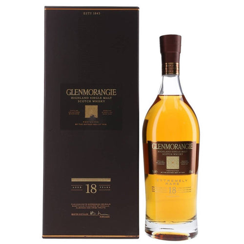 bottle of Glenmorangie 18 Year Old whisky with giftbox 3mk