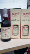 Load image into Gallery viewer, Glenfarclas 40 Year Old displayed with giftbox
