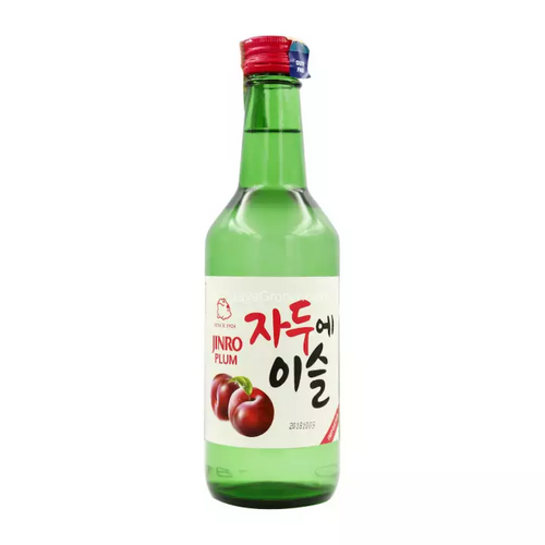bottle of Jinro Plum Chamisul 360ml Korean Soju 3mk