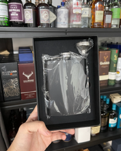 Load image into Gallery viewer, matte black hip flask 230 ml 3mk alternate photo
