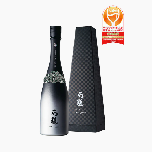 Ishizuchi Junmai Daiginjo Vanquish 720ml (Pre Order: 1-2 working day free delivery)