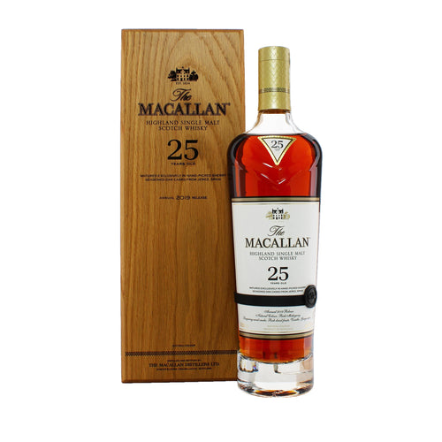Bottle of Macallan 25 Years Sherry Oak Whisky with giftbox 3mk
